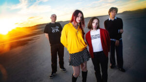 My Favorite Bandshirt – Allegra und Etta von Momma