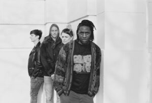 Bloc Party – &#8222;Two More Years&#8220; erstmals bei Streamingdiensten verfügbar