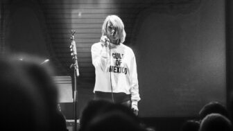 Kim Gordon - Neue Songversion  – Trumps Zensurliste