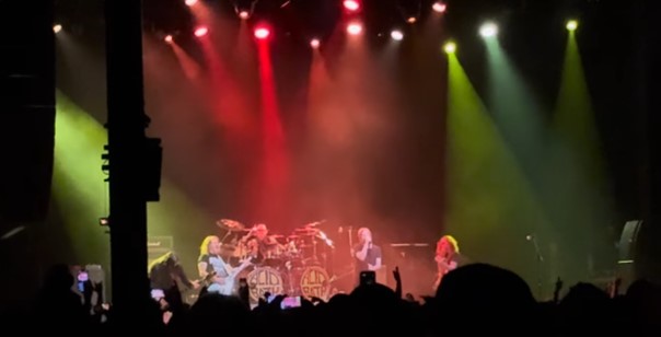Acid Bath Konzert