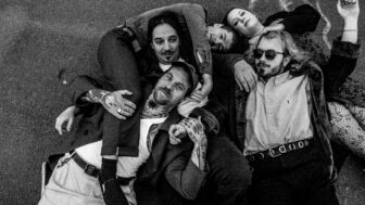 Desolat - neue Single – »Gedanken holen mich ein«