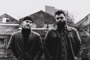 VISIONS Premiere: Big Special – Black Dogs im Black Country