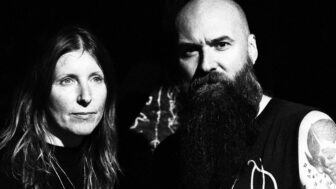 VISIONS Premiere: Grin – »Beneath The Altar«