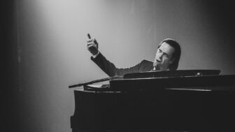 Nick Cave über Beziehung zu Fans  – »Gegenseitige Umarmung«