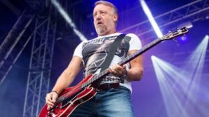 Peter Hook über AI-Songs – »Alles scheiße«