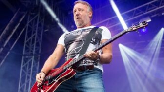 Peter Hook über AI-Songs – »Alles scheiße«