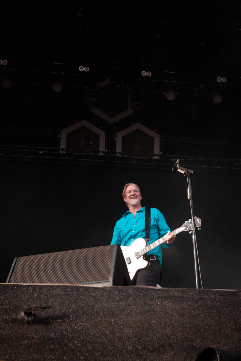 Josh Homme von den Queens Of The Stone Age, Hurricane Festival (Foto: Janis Hinz)