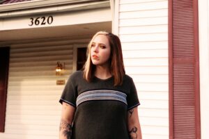 Soccer Mommy covert Taylor Swift – Hommage an die Freundschaft
