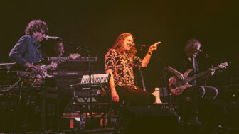 Weird Al Yankovic live in Berlin –  Deepcuts mit Vibra-Slap und Quetschkommode