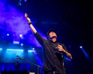Alex Henry Foster – Neuer Live-Song von Köln-Show veröffentlicht