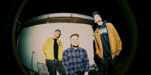 VISIONS Premiere: Smile And Burn streamen Musikfilm zum Album “Besser sein als jetzt”