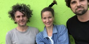 VISIONS Premiere: Indierocker Hella Comet zeigen Video zu “UMPteeeeeee”