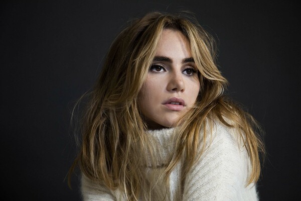 Suki Waterhouse