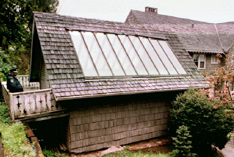 Kurt Cobain Garage