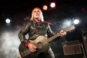 The Alarm  – Mike Peters ist tot