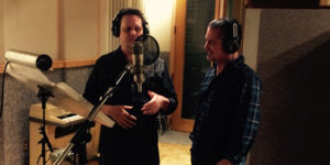 Mark Kozelek und Mike Patton covern David Bowies “Win” auf Tribute-Album “Sings Favourites”