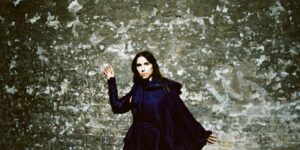 PJ Harvey und John Parish würdigen verstorbenen Singer/Songwriter Sparklehorse mit neuem Song “Sorry For Your Loss”