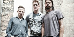 Josh Homme “immer bereit” für Reunion von Them Crooked Vultures