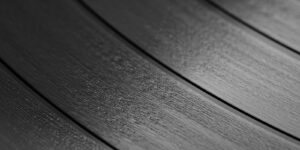 Apollo Masters: Brand bei Speziallack-Hersteller könnte globale Folgen für Vinylmarkt haben