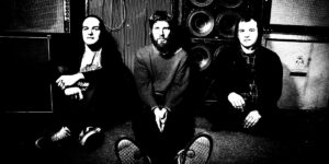 VISIONS Premiere: Post-Metaller Tesa stellen Video für “Control 5” vor