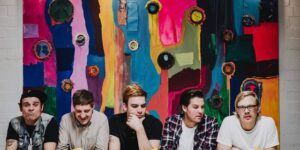 Trixsi (Love A, Herrenmagazin) streamen neue Single “Wannabe”, kündigen Debütalbum an