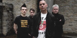 Newsflash (Anti-Flag, Metallica, Porno For Pyros u.a.)