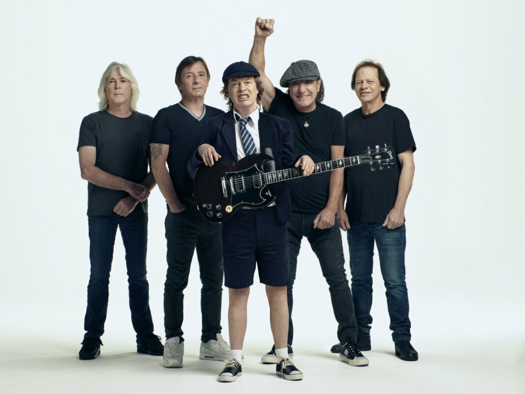 AC/DC (Foto: Josh Cheuse)