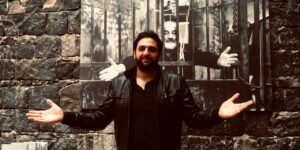 VISIONS Premiere: Emirsian kündigt neues Album “Lezoon” an, stellt Song mit Aydo Abay vor
