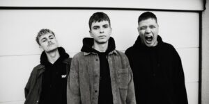 Van Holzen teilen neuen Song “Gras” inklusive Video
