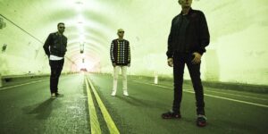 Muse kündigen “Origin Of Symmetry”-Remixalbum an