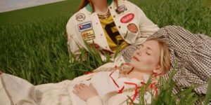 VISIONS Premiere: Indie-Duo Wet Leg veröffentlicht Debütsingle “Chaise Longue”