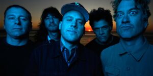 Newsflash (The Bronx, Ty Segall, Weezer & Metallica u.a.)