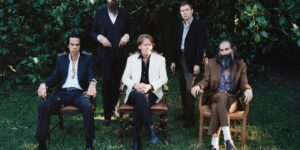 Nick Cave & The Bad Seeds kündigen Raritäten-Album an, unveröffentlichter Track “Vortex” im Stream