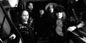 The Hellacopters kündigen neues Album an, machen “Grande Rock” digital verfügbar
