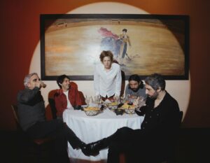 Spoon kündigen Album an, teilen Video zur Single &#8220;The Hardest Cut&#8221;