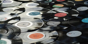Vinyl: Wartezeiten von mehr als 9 Monaten drohen