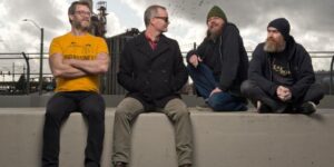 VISIONS Premiere: Red Fang teilen AC/DC-Cover von “Hells Bells”