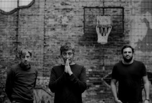 VISIONS Premiere: Musa Dagh zeigen finale Single &#8220;Less Morphine&#8221; aus Video-Trilogie