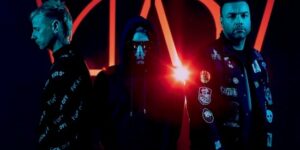 Muse kündigen neues Album “Will Of The People” an, teilen Single “Compliance” mit Video