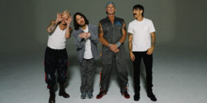 Red Hot Chili Peppers streamen B-Seite “Nerve Flip”