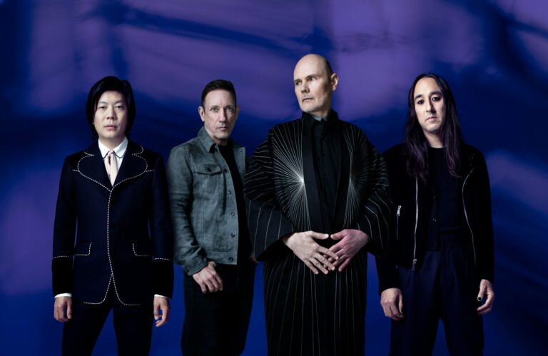 Smashing Pumpkins kündigen Triple-Album “Atum” an, streamen Single “Beguiled”