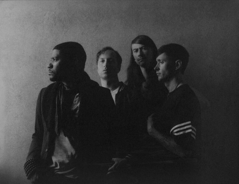 Algiers kündigen neues Album an, veröffentlichen Single mit Zack de la Rocha