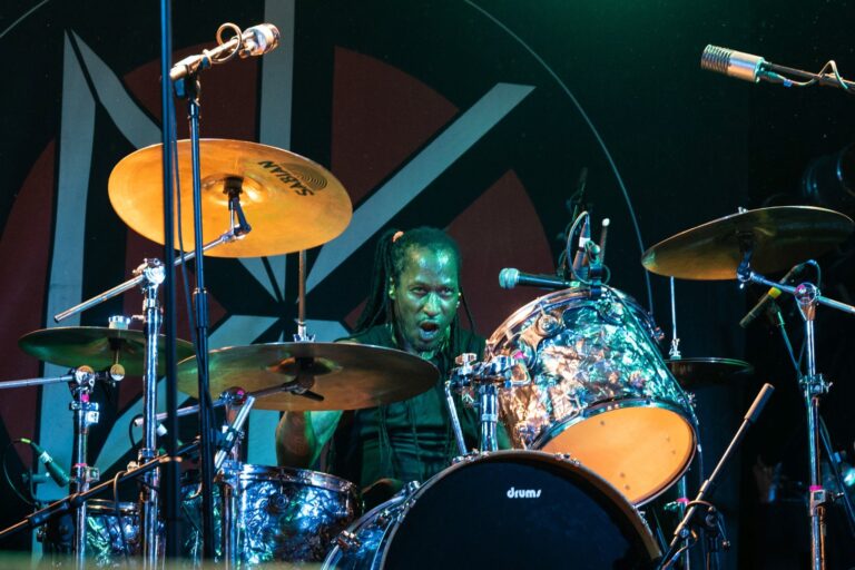 D.H. Peligro (Dead Kennedys, Red Hot Chili Peppers) gestorben