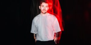 VISIONS Premiere: Poledance präsentiert neue Single “Help” vorab