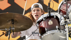 Foo Fighters  – Shane Hawkins als neuer Drummer?