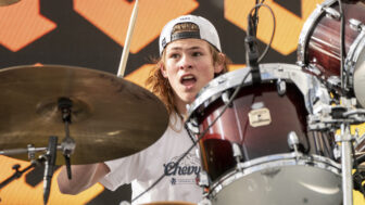 Foo Fighters  – Shane Hawkins als neuer Drummer?