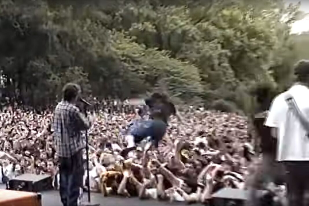 Turnstile spielen erste Show 2025 (Screenshot: YouTube/Turnstile)